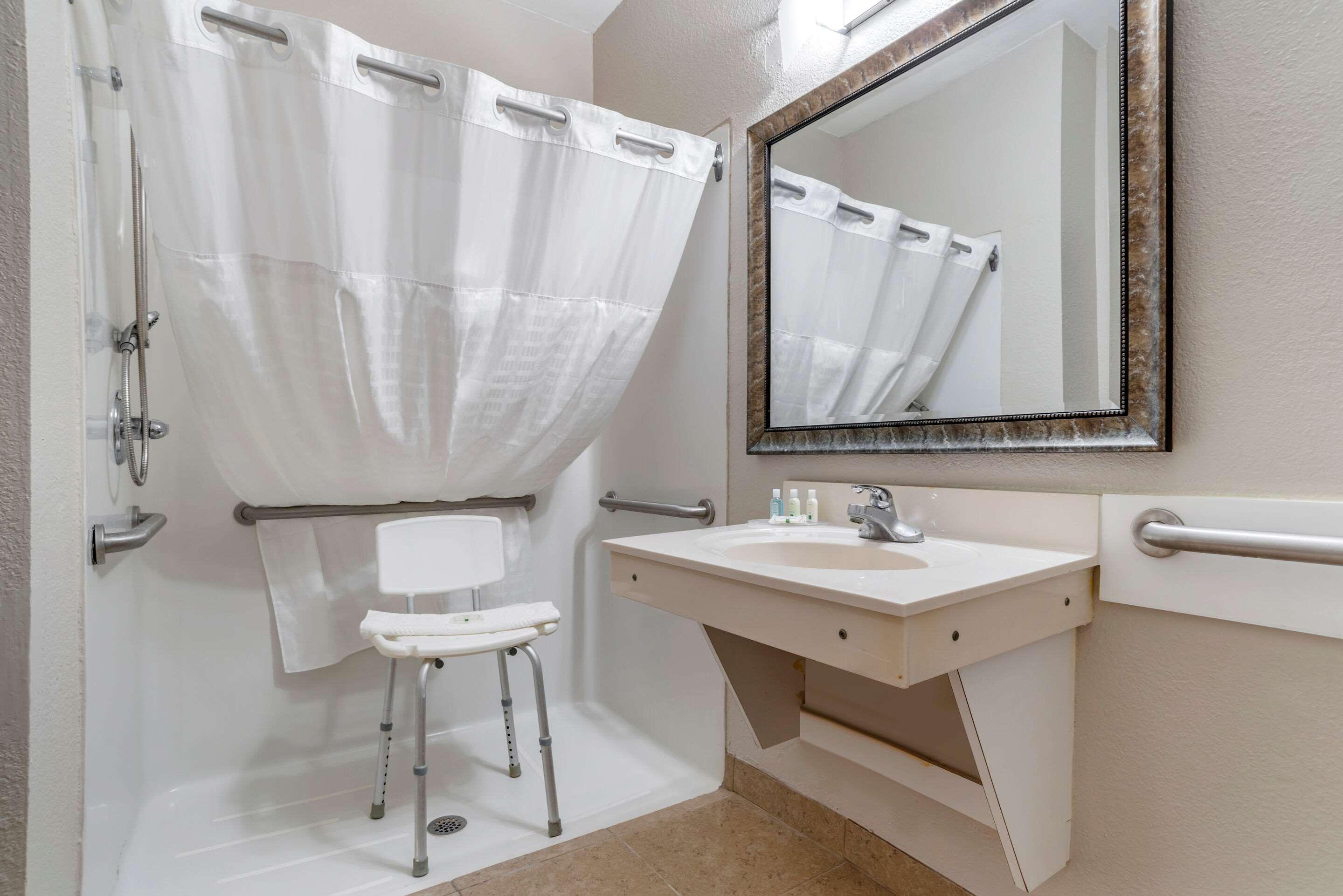 Quality Inn مولتري المظهر الخارجي الصورة