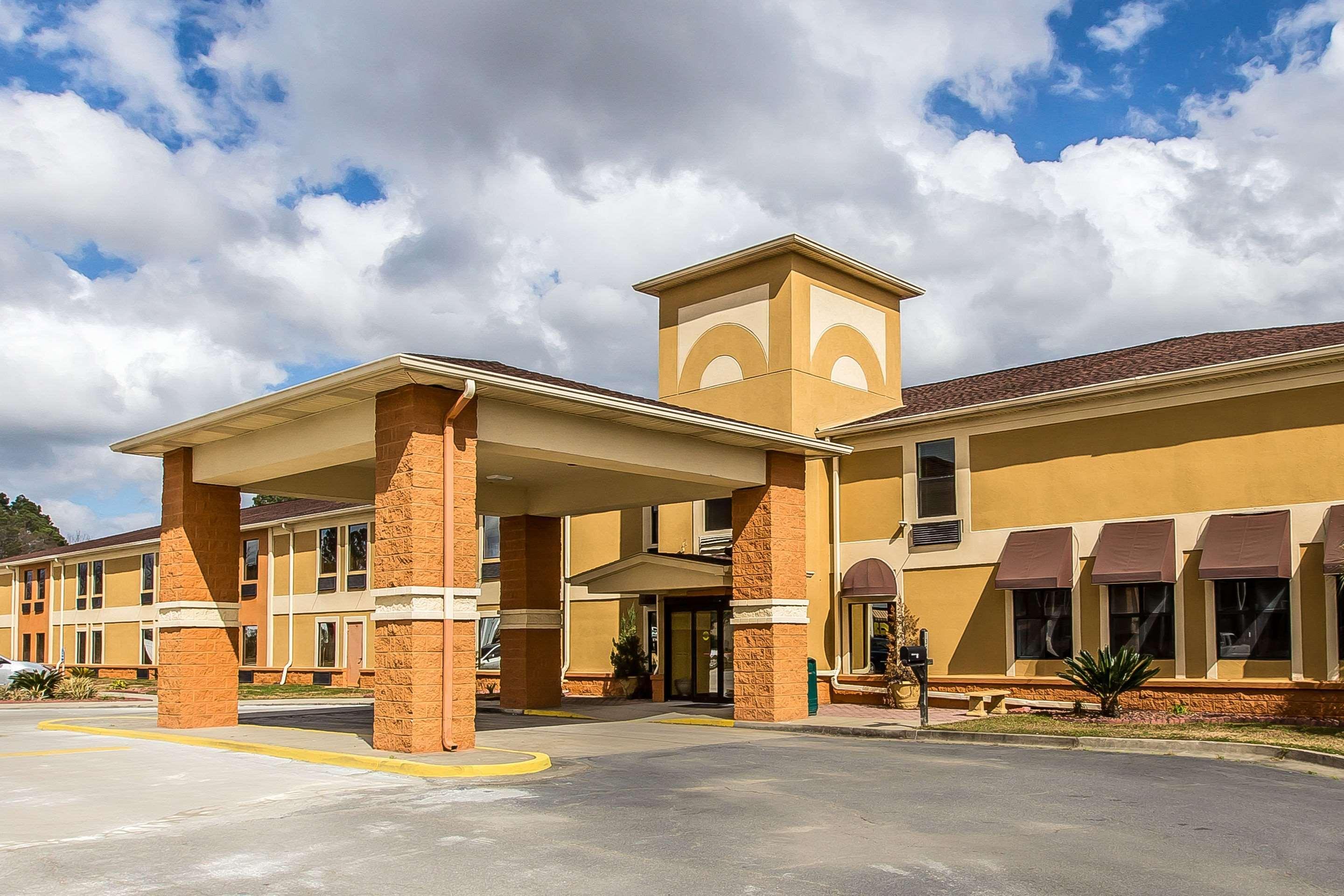 Quality Inn مولتري المظهر الخارجي الصورة