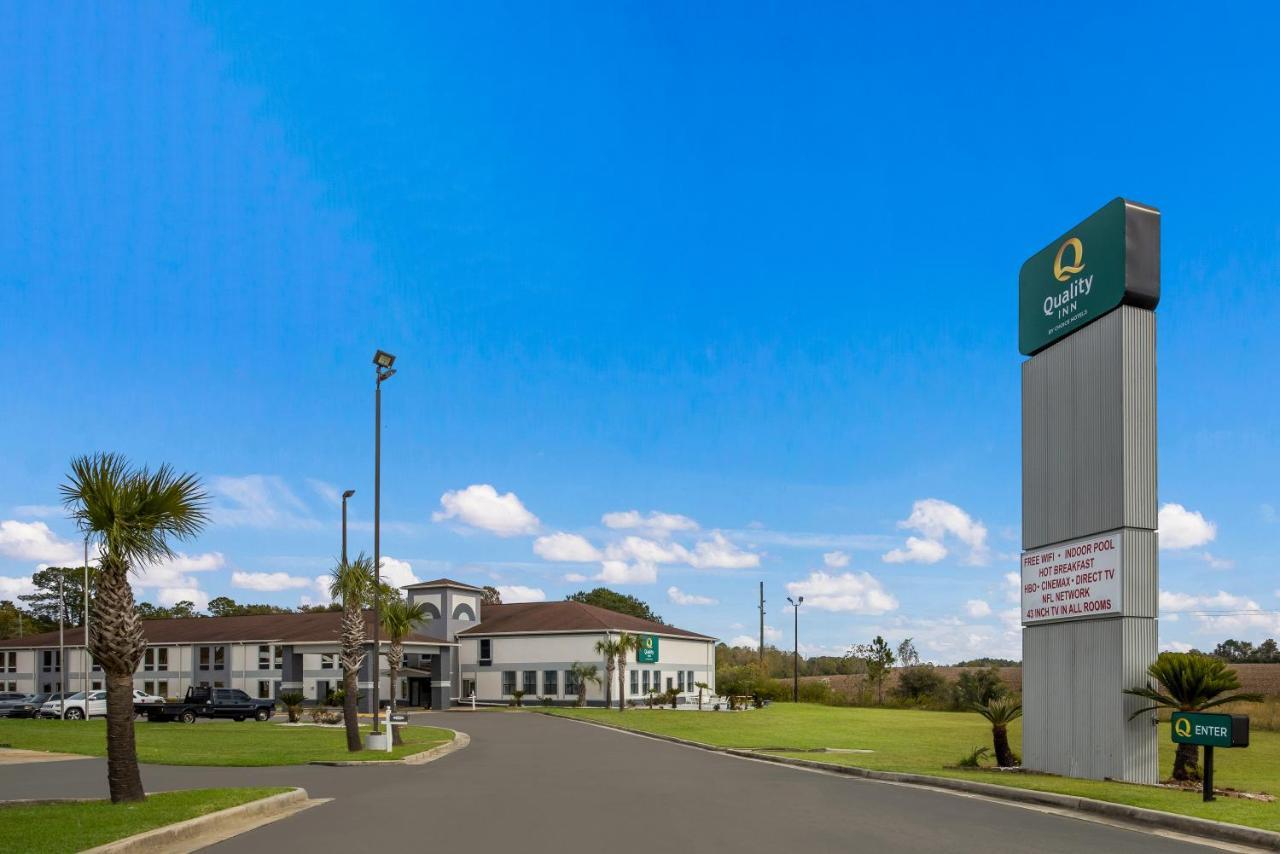 Quality Inn مولتري المظهر الخارجي الصورة